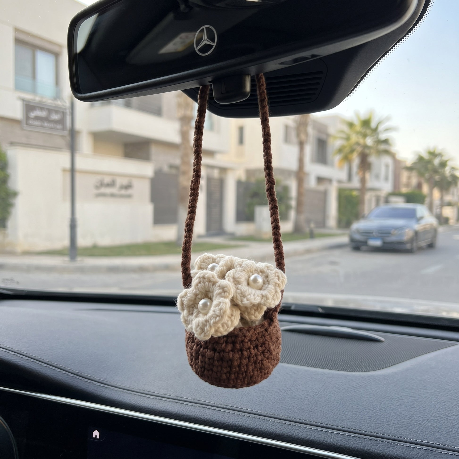 [BerryBow Canonical] BB-CHR-FLR-WHT-01 | Lifestyle | White Basket Crochet Car Charm – Handmade by Berry Bow